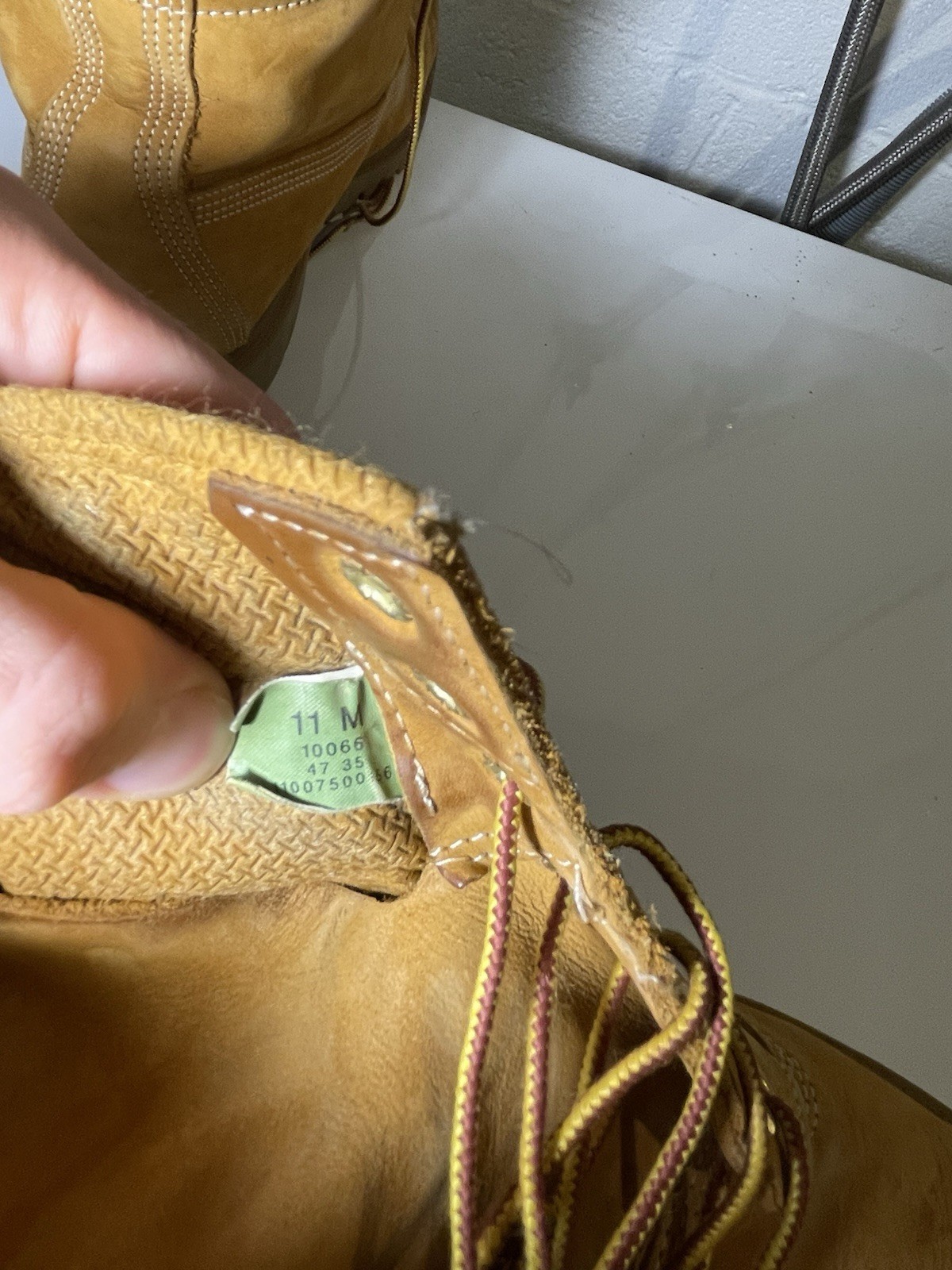 Timberland Men’s 6-inch Basic Waterproof Boot Size 11 US Wheat