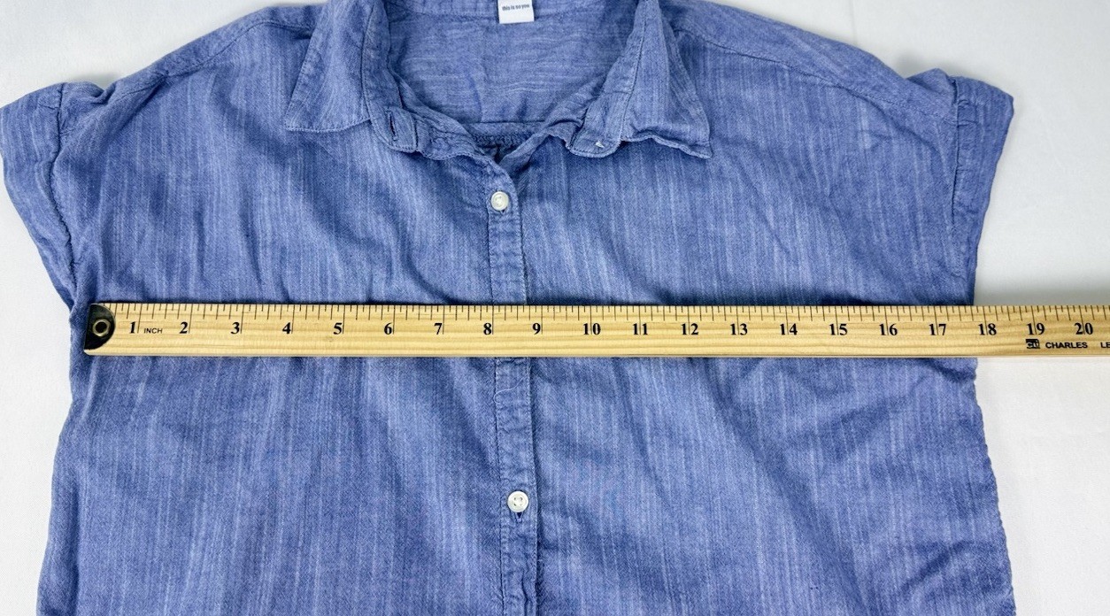 Blue Chambray Lightweight Women’s Collared Cap Sleeve Woven Button-Up Shirt XS