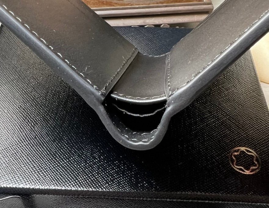 Montblanc Extreme 3.0 6CC Wallet Black Leather Bifold Men Full Box
