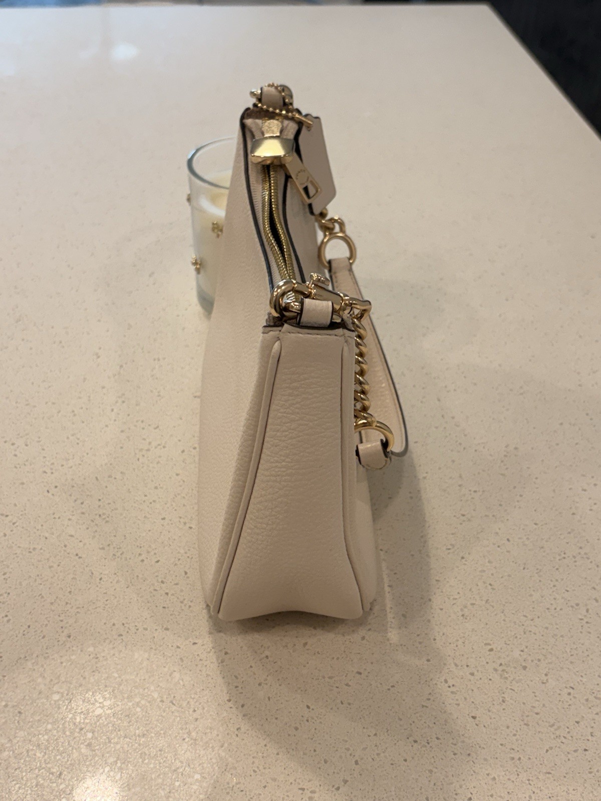 Coach Small Ivory Pebbled Shoulder Bag Gold Chain Strap Zip Top Detachable