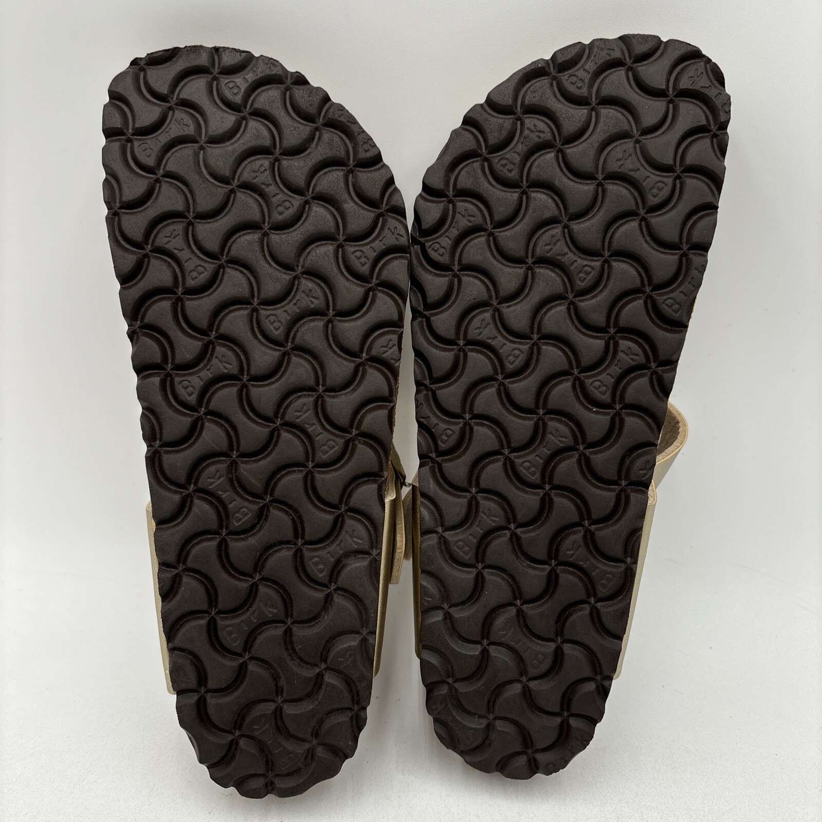 Birkenstock GIZEH Gold Birko-Flor Buckled Thong Sandal Unisex Men 4 Women 6 (37)