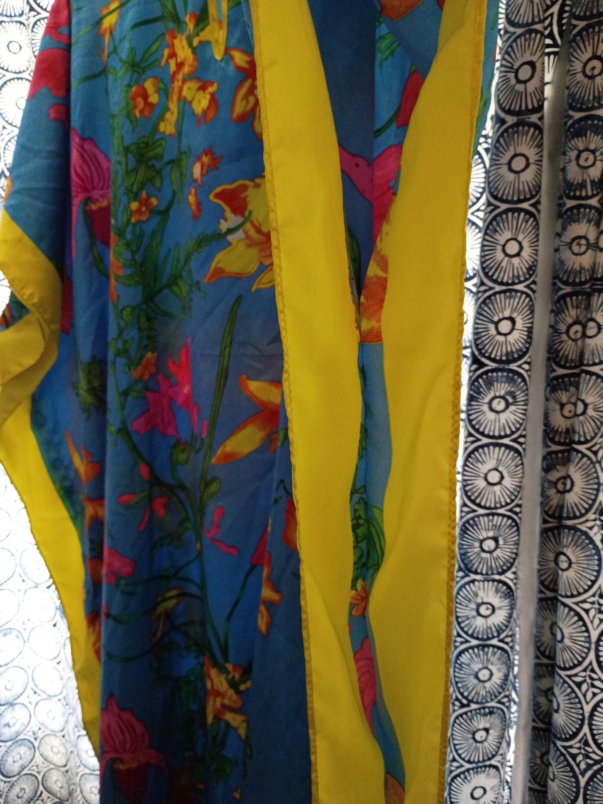 Women’s Blue Floral Kaftan Gown Round Neck Short Sleeve Yellow Trim One Size