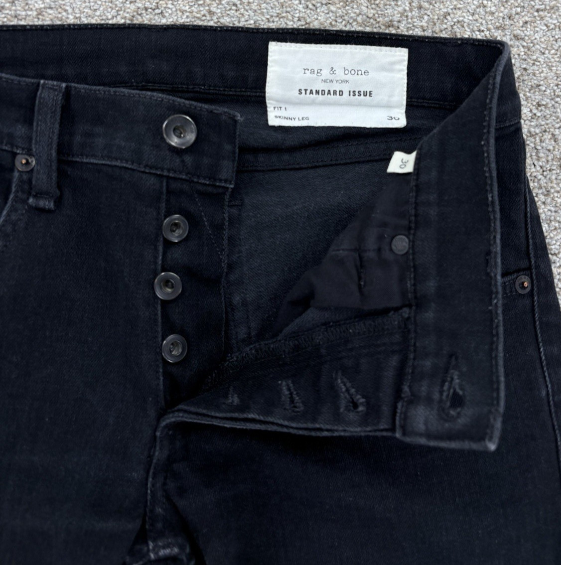 Rag & Bone Fit 1 Skinny Leg Denim Jeans Mens Size 30×28 Black Button Fly Raw Hem