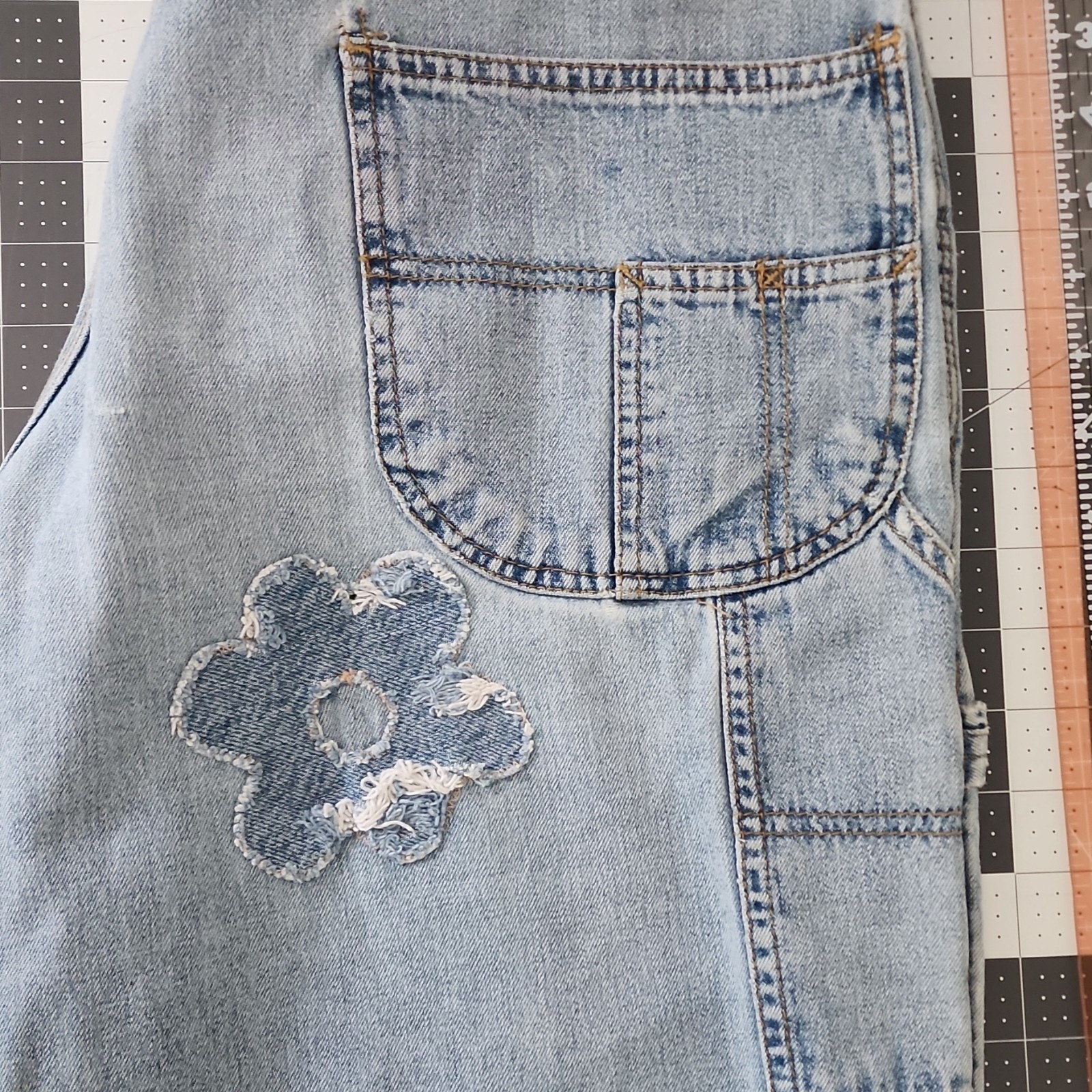 Arizona Jean Company Light Wash Straight Leg Denim Jeans Mid Rise Regular Fit