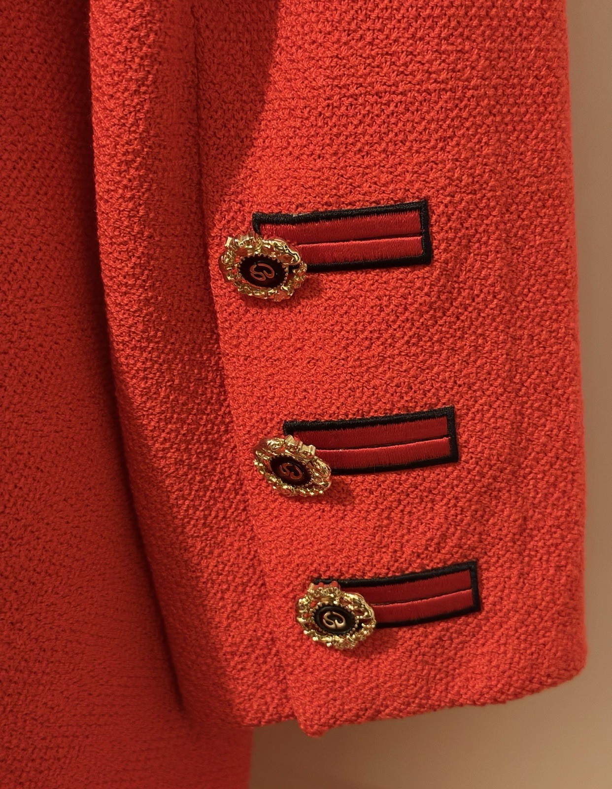St. John Collection Women’s 2pc Knit Skirt Suit Red / Orange sz-12