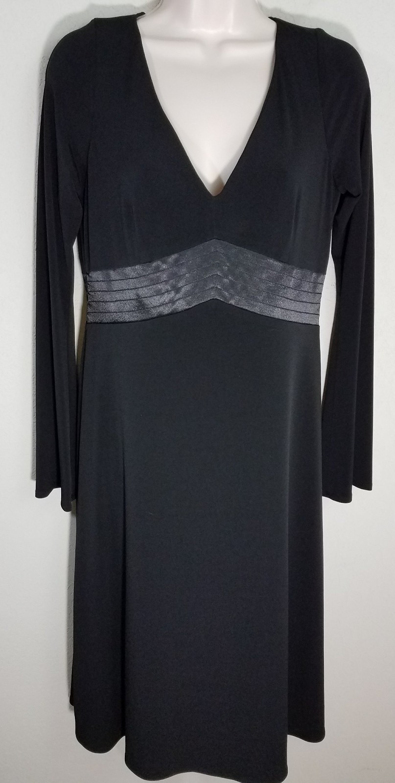 Womens Jane Street V Neck Empire Waist Black Dress Fully Lined Size 6 NWT