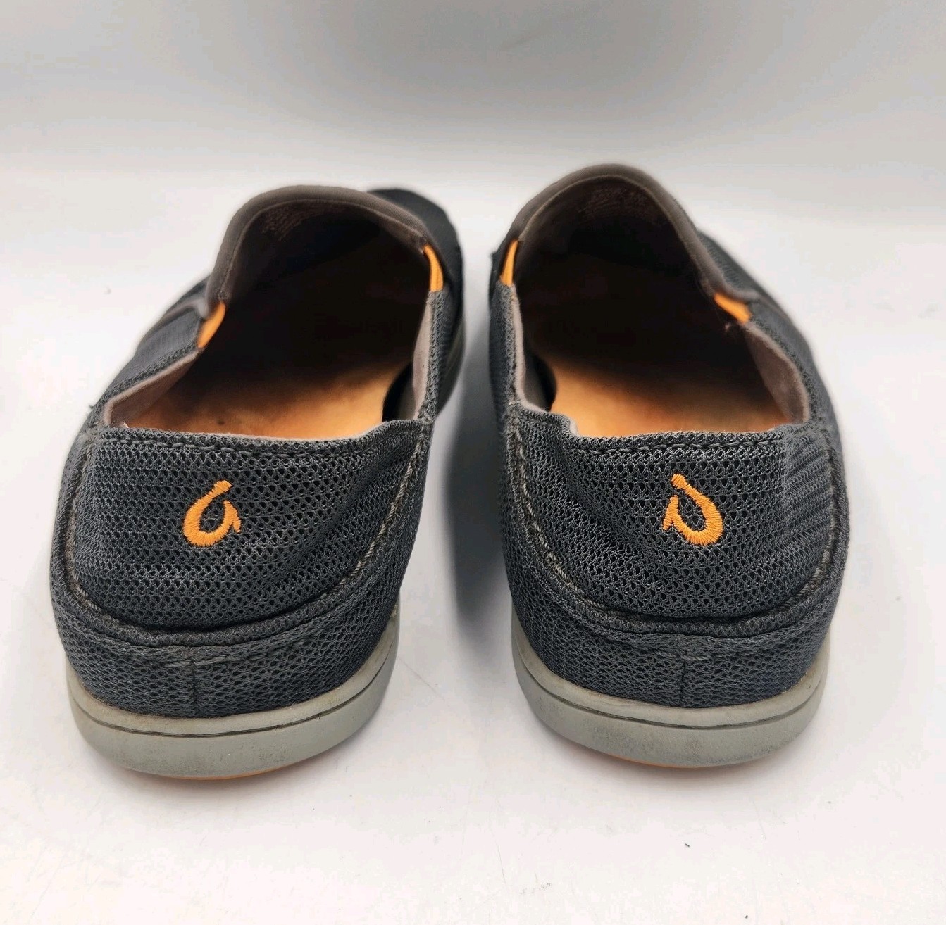 Olukai Nohea Slip On Mesh Shoe Mens 9.5 Charcoal Grey Orange