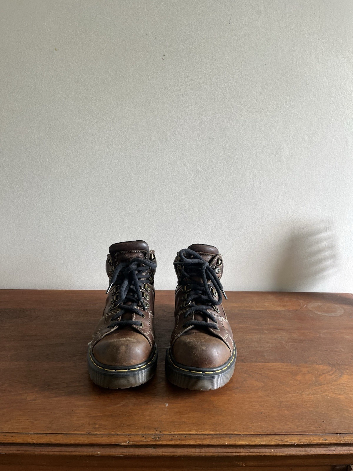 Doc Marten’s 9345 Vintage 1990’s Grunge Brown Leather Boots
