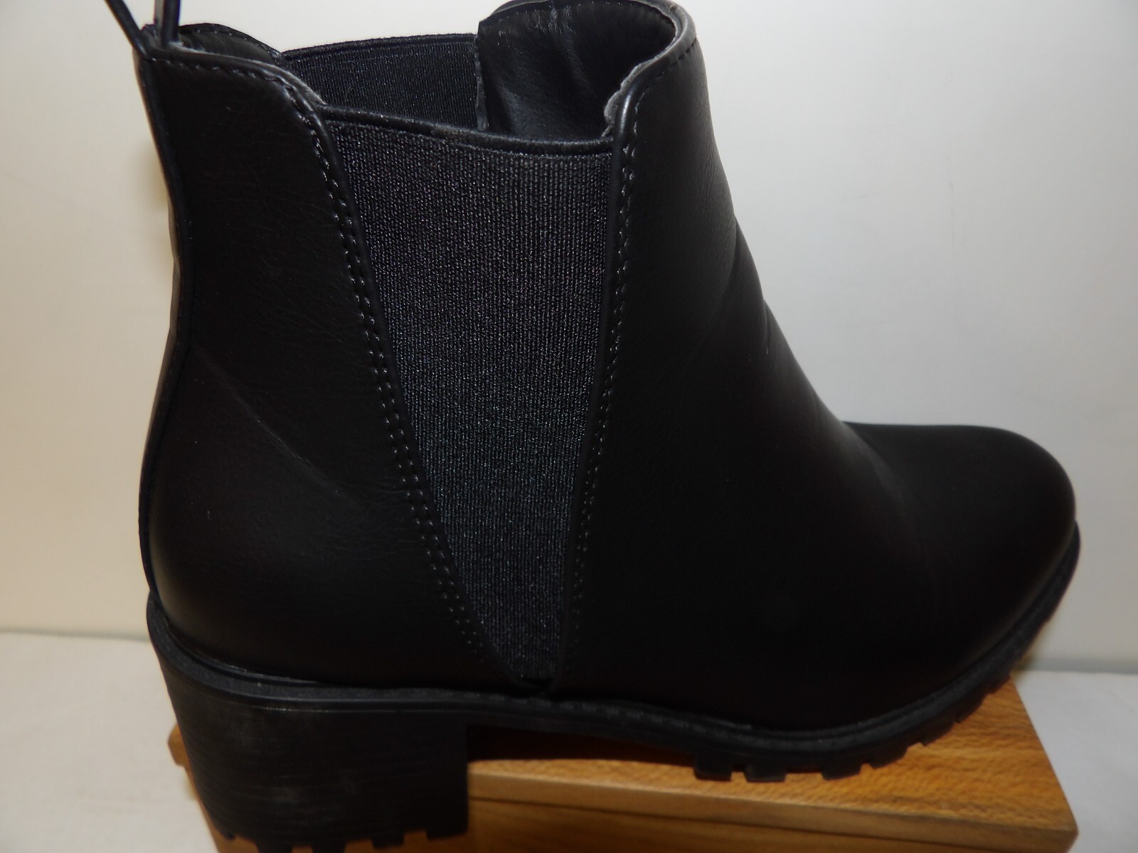 TINSTREE Women’s Western Ankle Boot Pointed Toe Chunky Mid Heel S 11 SH# TA 1