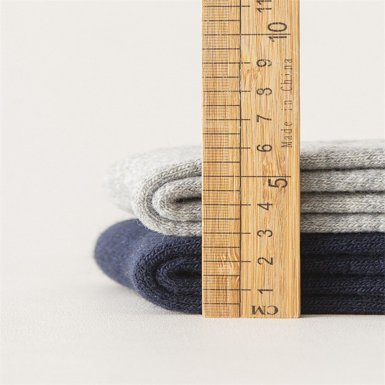 4 Pairs Mens Wool Crew Socks Winter Heavy Duty Warm Work Boots Socks Cotton US