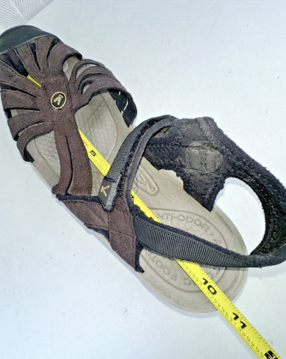 Keen Rose Women’s Size 10 Brown Closed Toe Strap Sandals