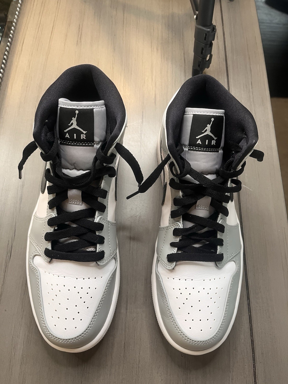 Jordan Air Jordan 1 Mid Top “Smoke Grey” Light Smoke Grey/Black-White Size 9.5