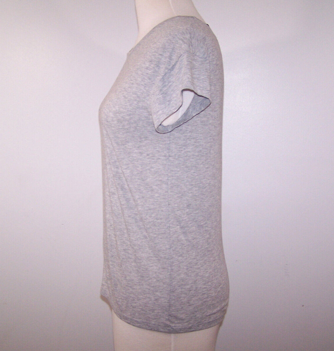 Victoria Sport T Shirt Top Sz XS Strappy Low Cut Back Gray Short Sleeve Stretch