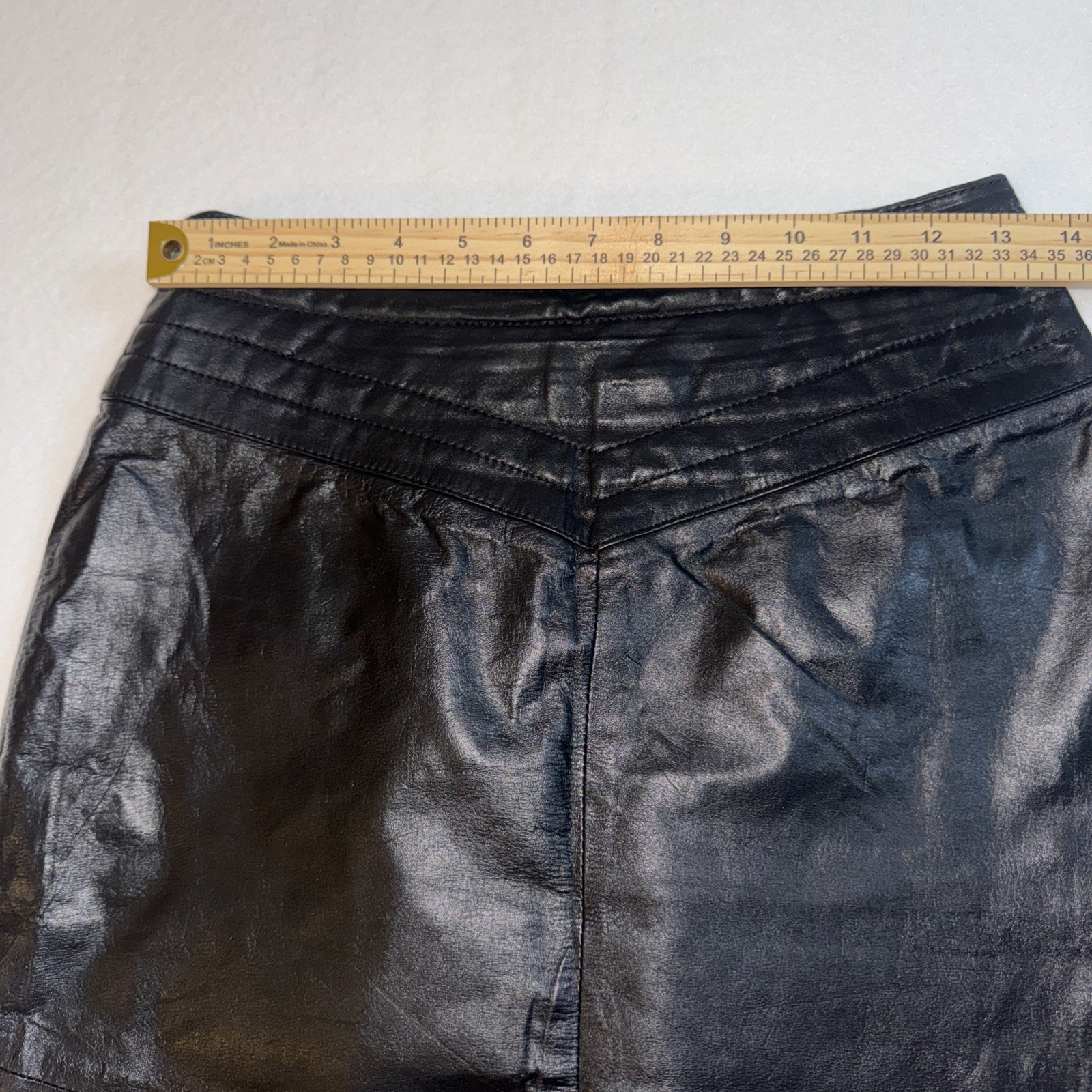 Leather Loft Skirt In Genuine Leather/ Size 5/6 (see description)