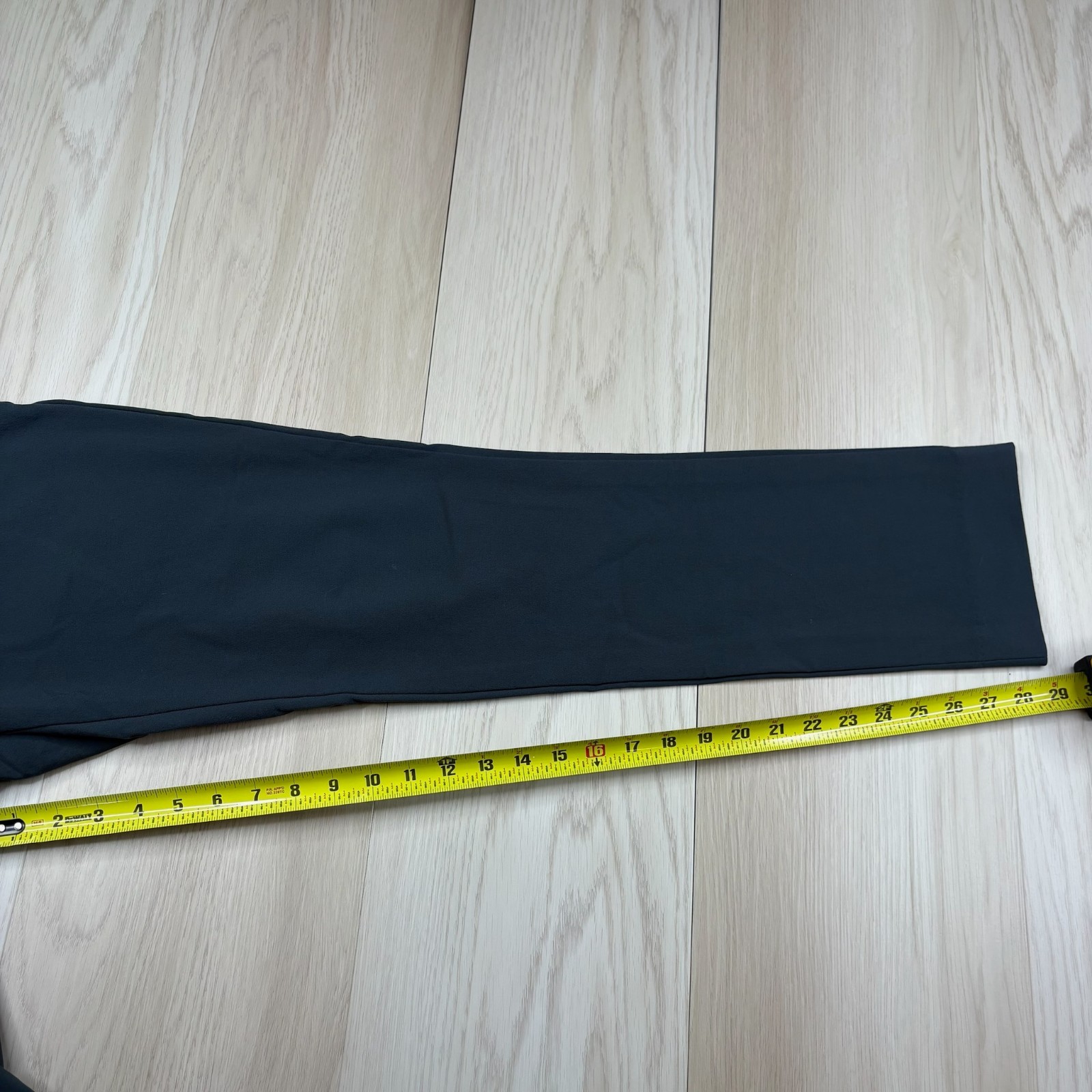 Outlier Mens 4 Season Pants Made In USA Chino Pants Size 30×30