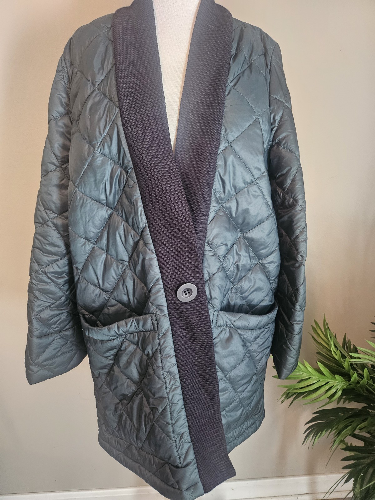 Alembika Women’s Large Quilted Long Green Puffer Jacket