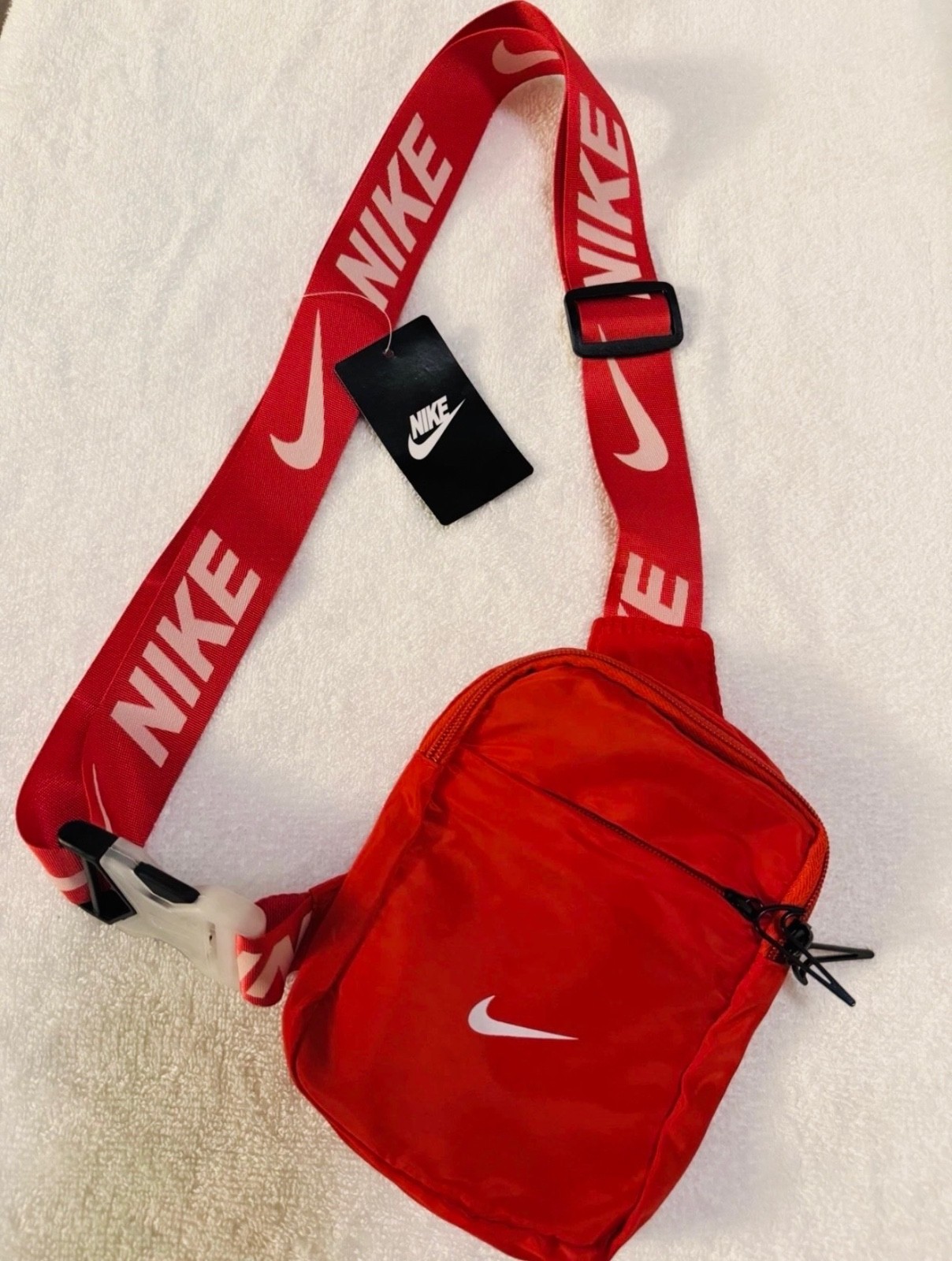 Nike Heritage Crossbody Bag Small Branded Strap & Padded Mesh Back,multi Colors.