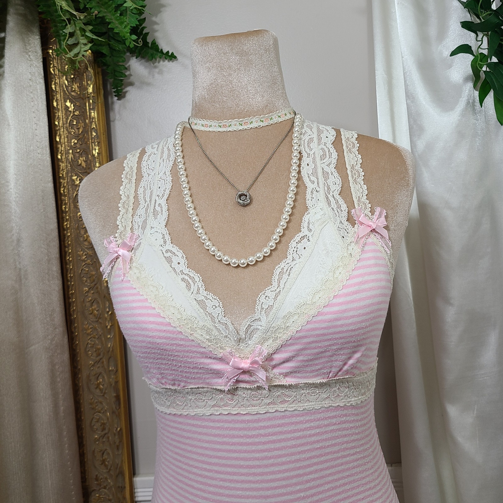 ♡ Y2K ♡ Rare Hollister Baby Pink Striped Lace Babydoll Cami Summer Tank Top