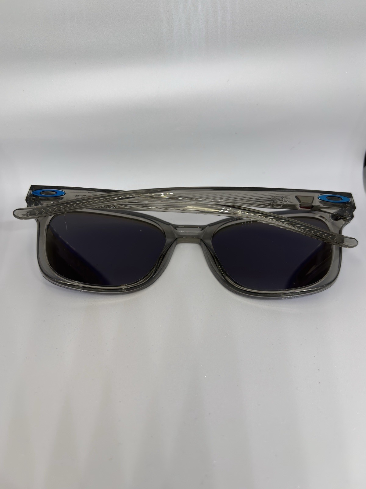 Oakley Ojector OO9018 Polarized Mirrored Blue Lens Gray Square Sunglasses