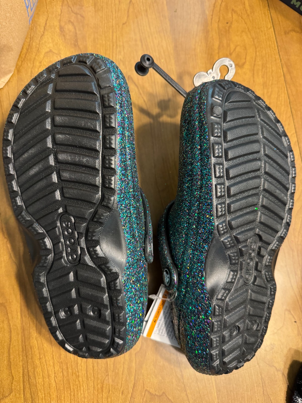 NEW Crocs Classic Green Glitter Lined Clog (Men4/Women6 Black Fuzzy Liner 205842