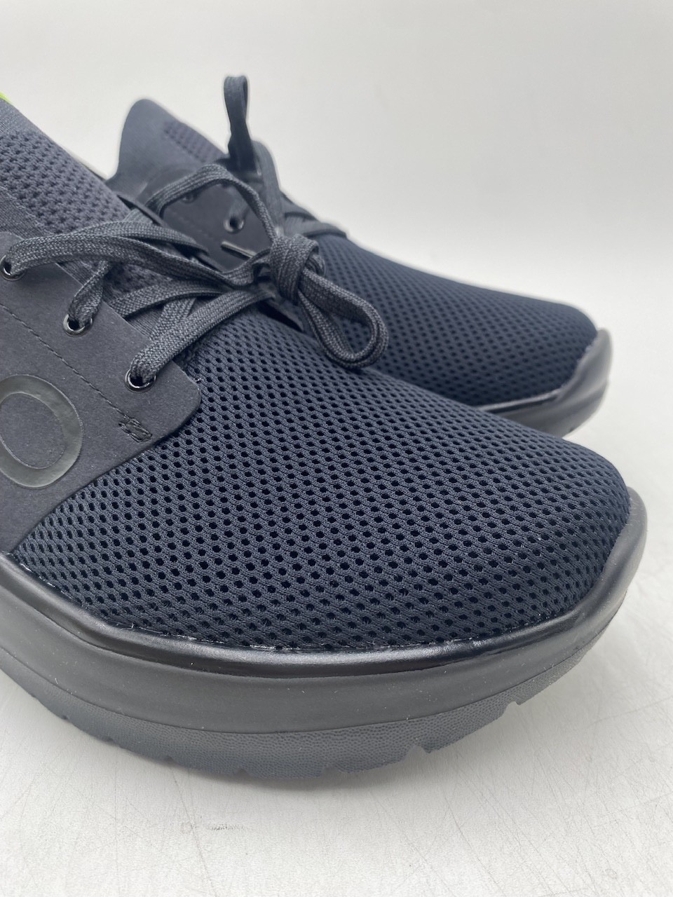 OOFOS OOMY STRIDE Women’s NEW Recovery Sneakers Black Multiple Sizes