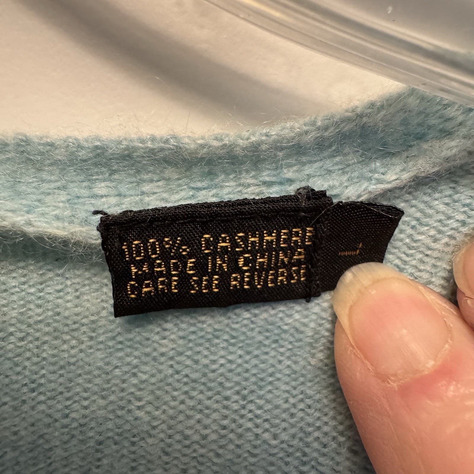 Woman’s Cashmere Sweater by MAG. Size L 100% Cashmere Long Sleeve Pullover Top