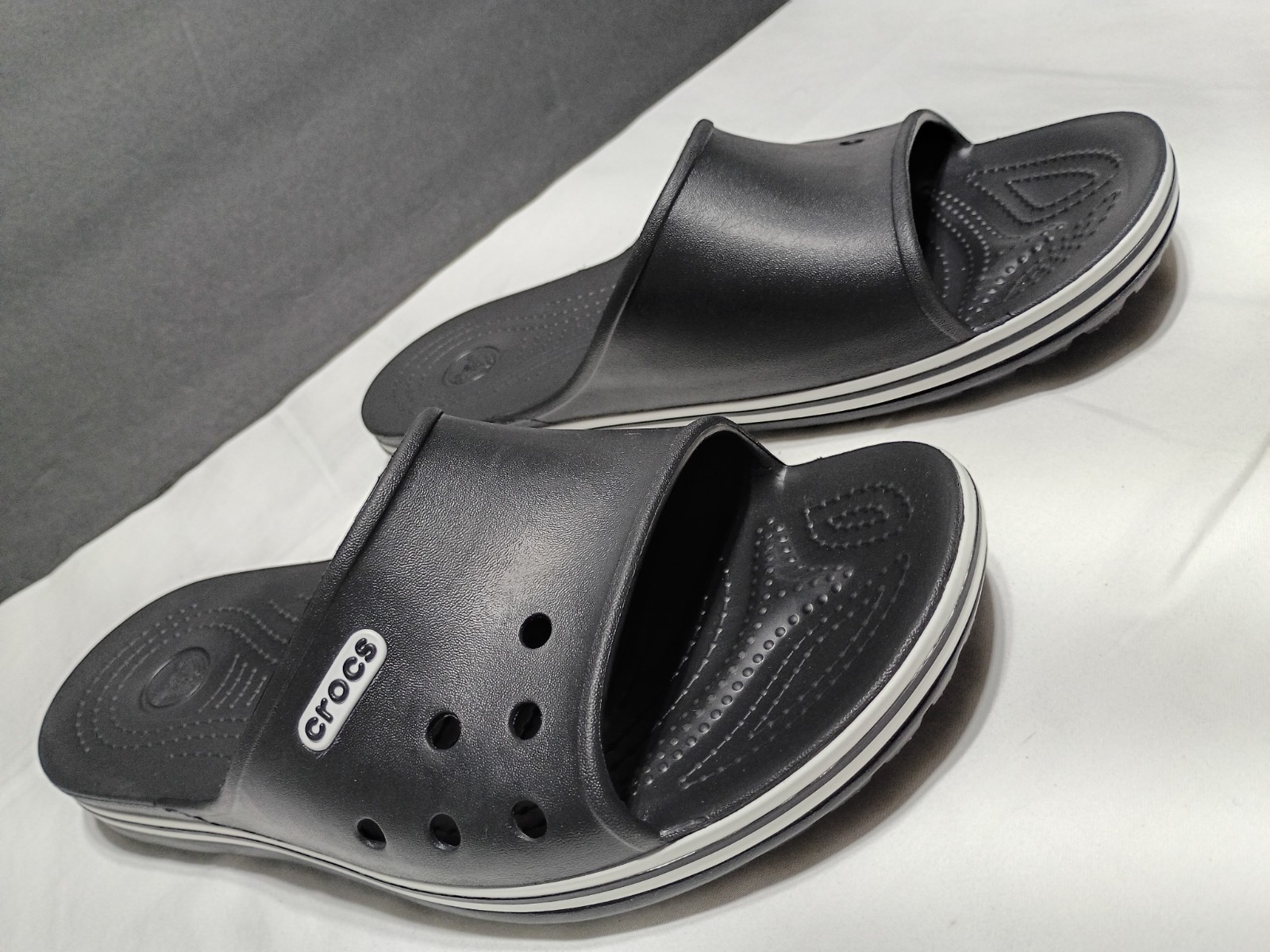 Size 10 Crocs Adult Bayaband Slide Sandals, new no Tags/Box, Women Size 12