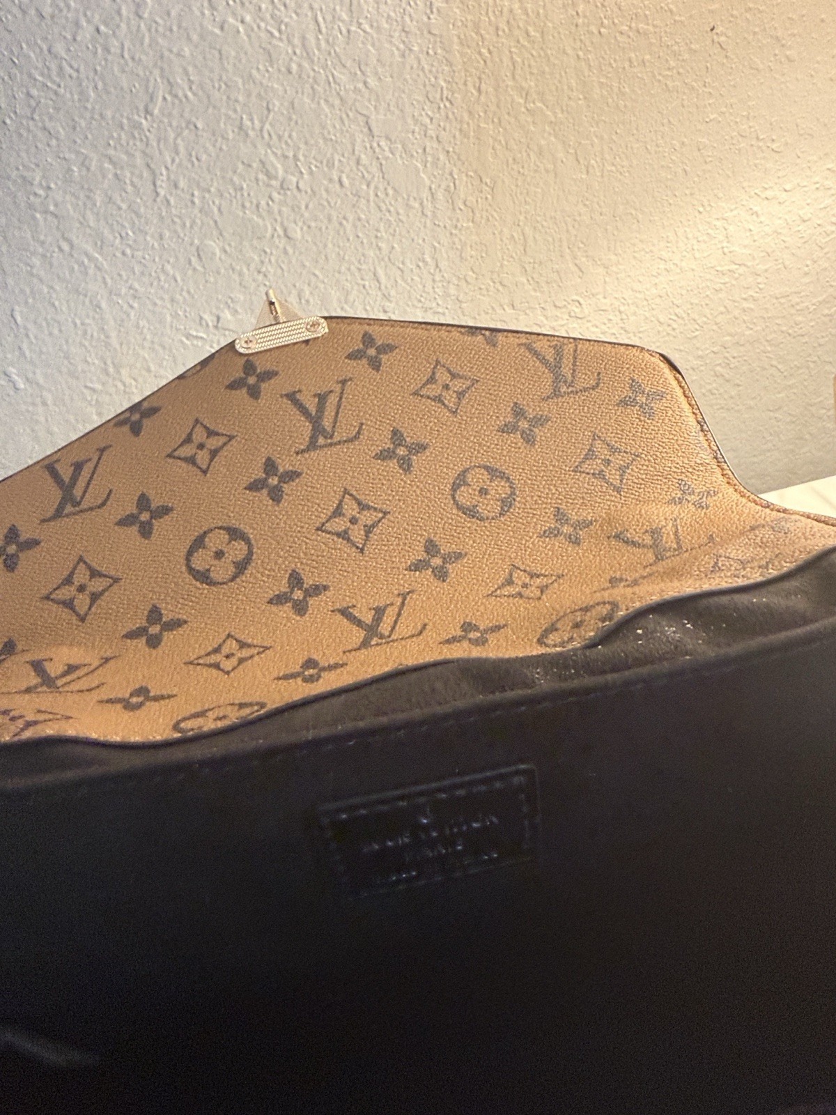 Louis Vuitton Monogram Pochette Metis Brown Top Handle Crossbody Adjustable