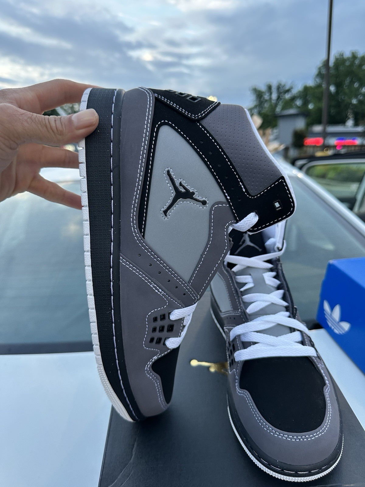Jordan 1 Flight Men’s Lace Up Basketball Sneakers Gray/Black/White Mid Top