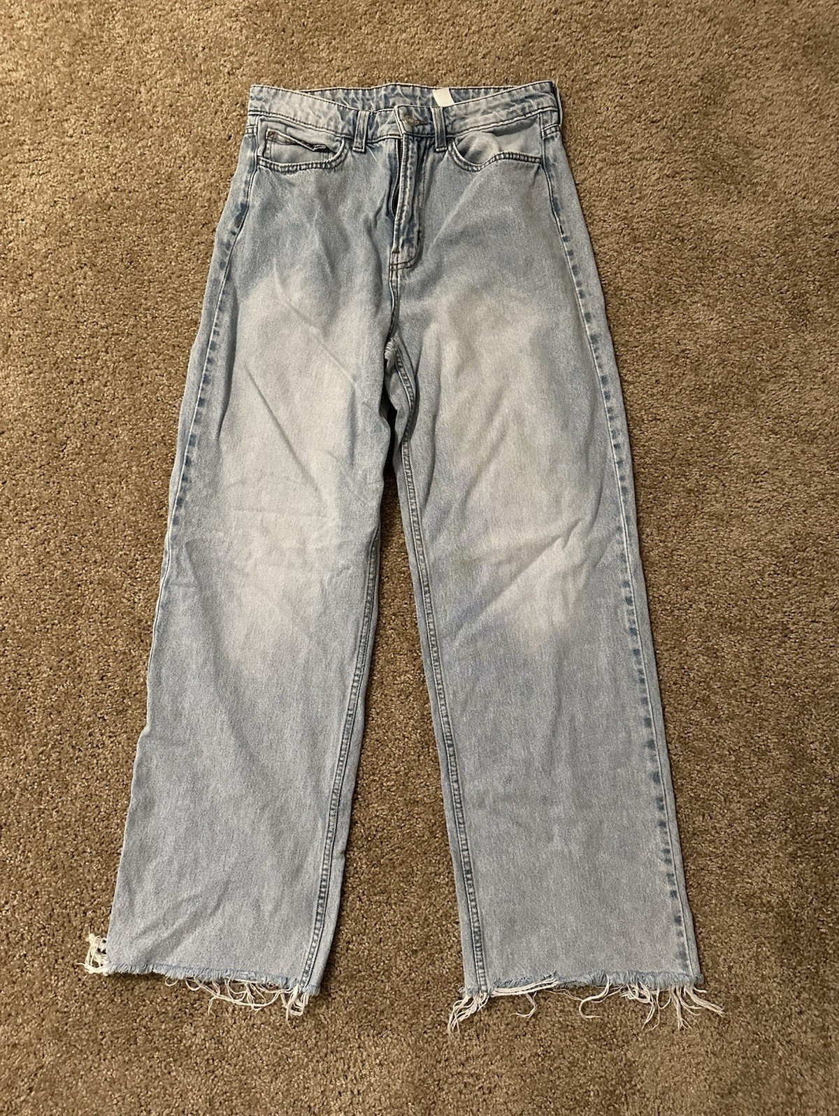H&M Women’s Wide-Leg Light Wash Blue Denim Jeans Frayed