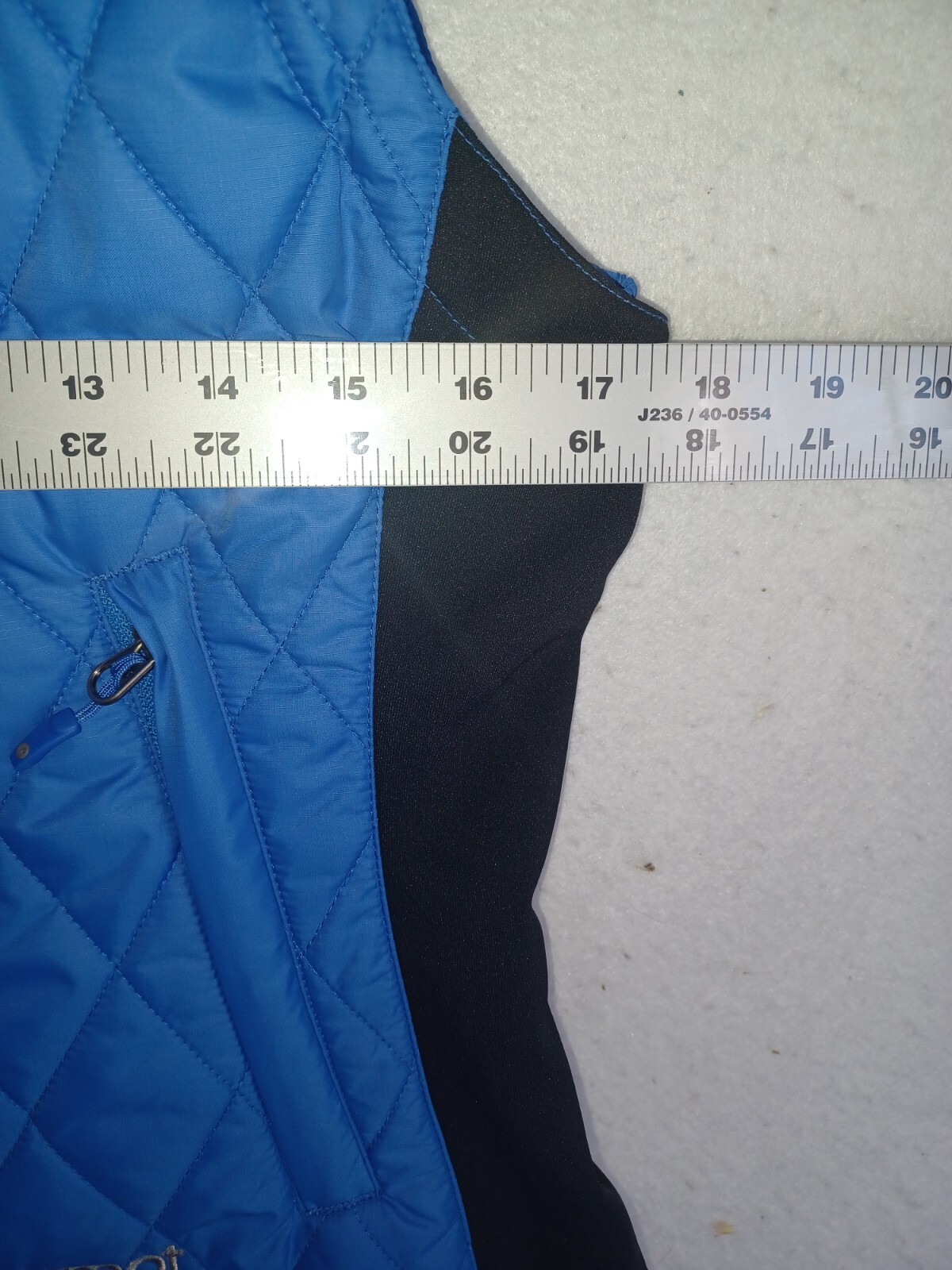 Marmot Womens Quilted Puffer Vest Small Blue Black Full Zip Pockets