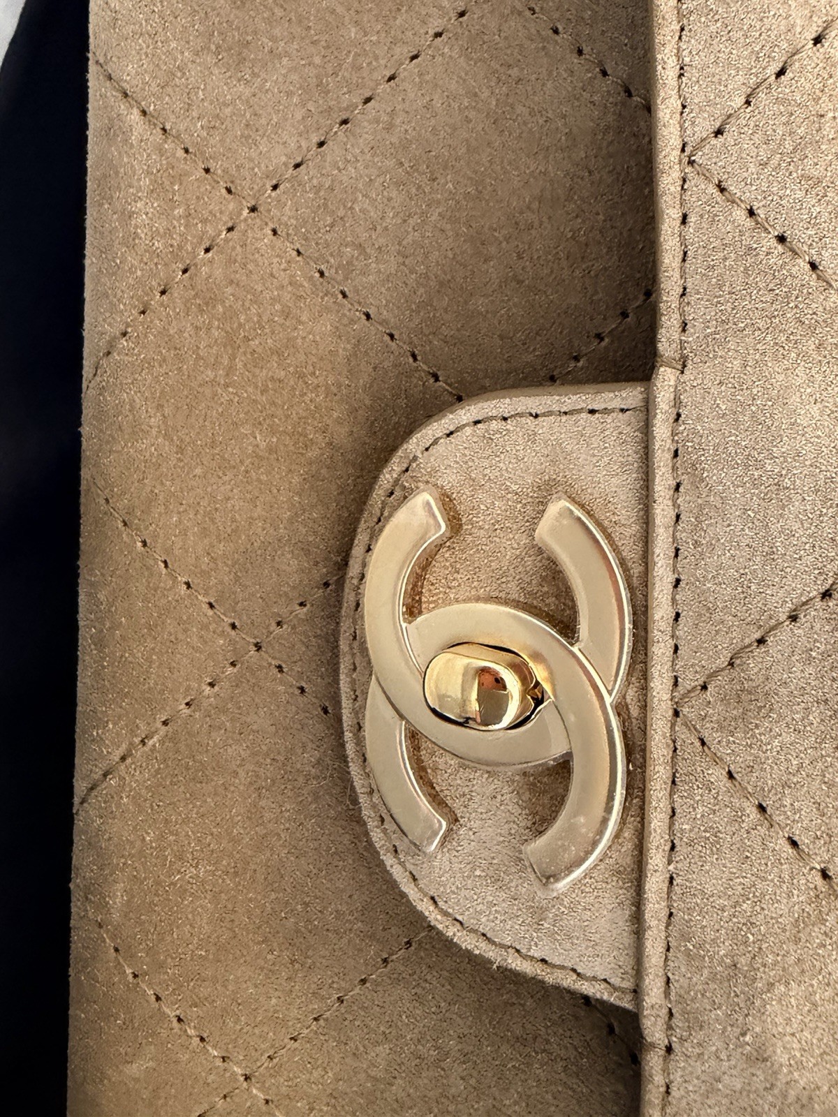 CHANEL Beige Quilted Flap Shoulder Bag Chain Strap Turn Lock Gold HW