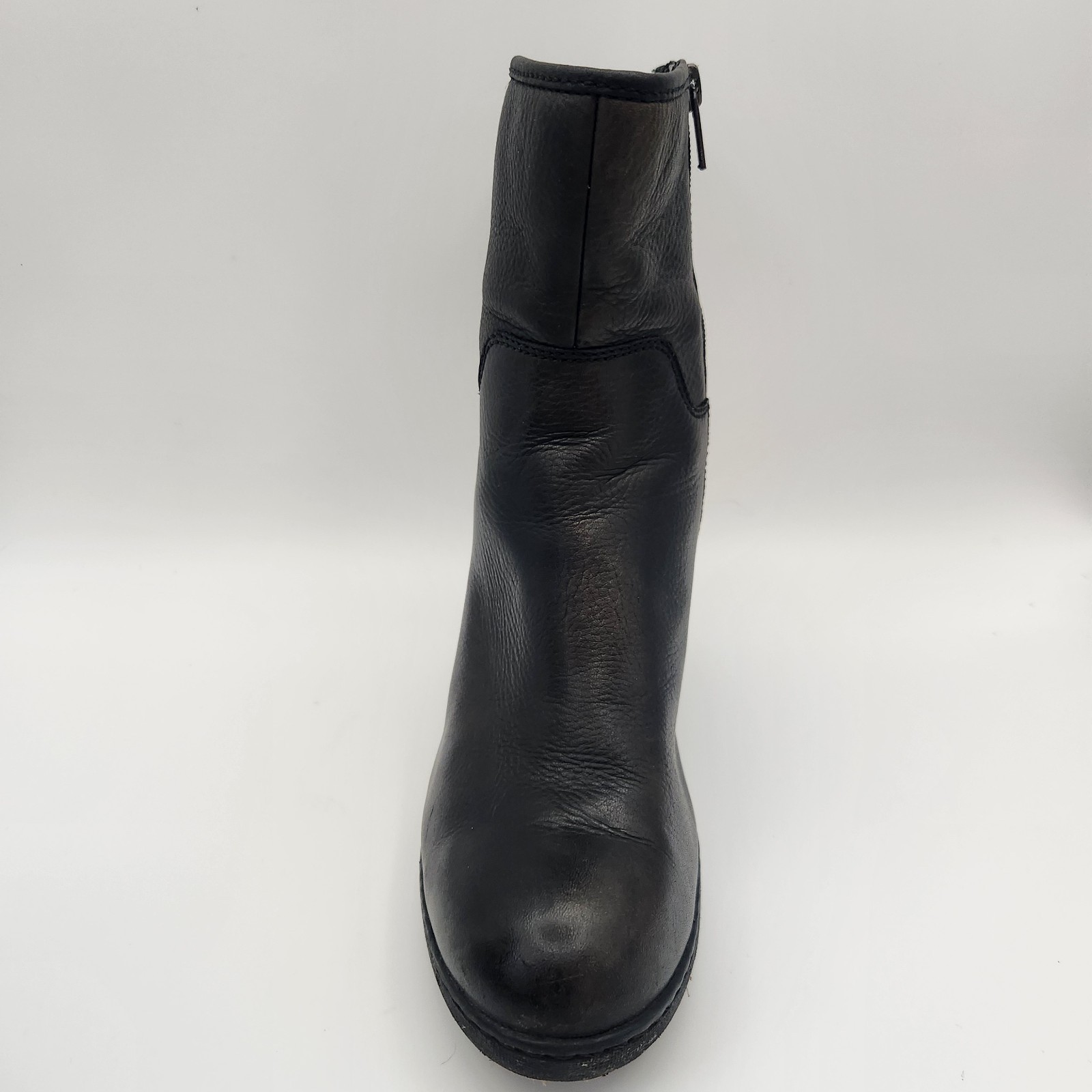 Clark’s Women’s Natira Kit Boots Size 10M Black Leather Upper Wedge Goretex