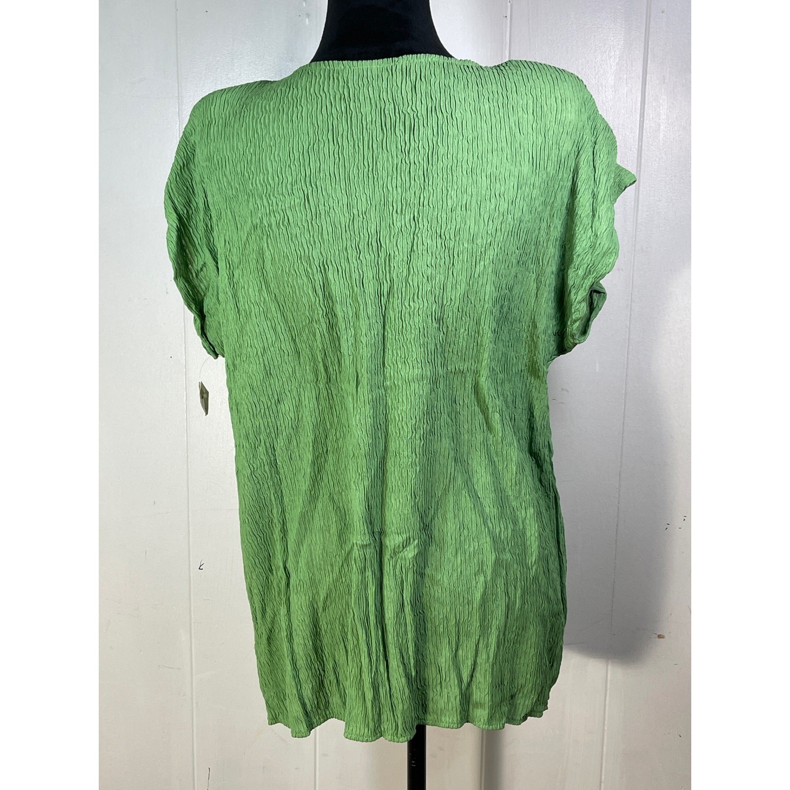 Vintage Rave lime Green Crinkle Plisse Top Short Sleeve USA Large NWT 90s