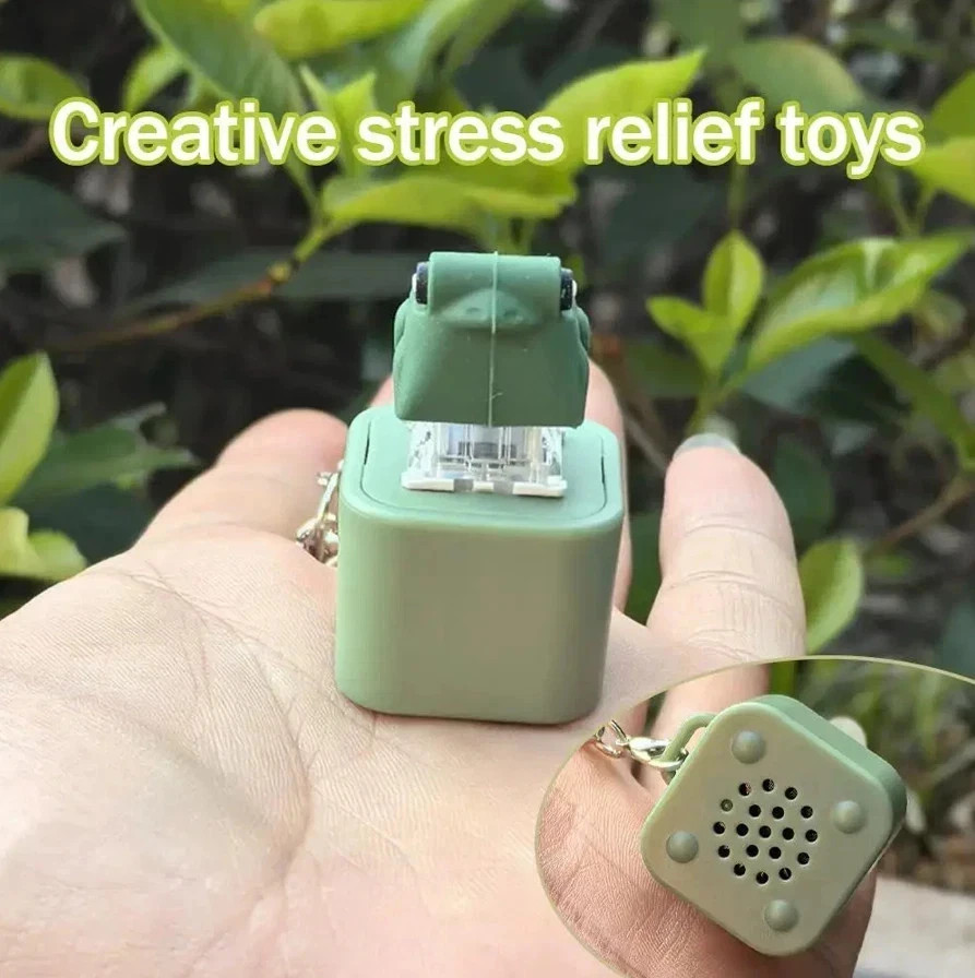 Frog Knocking Toy Frog Keyboard Keychain Decor Emit Light And Sound Pendant TL