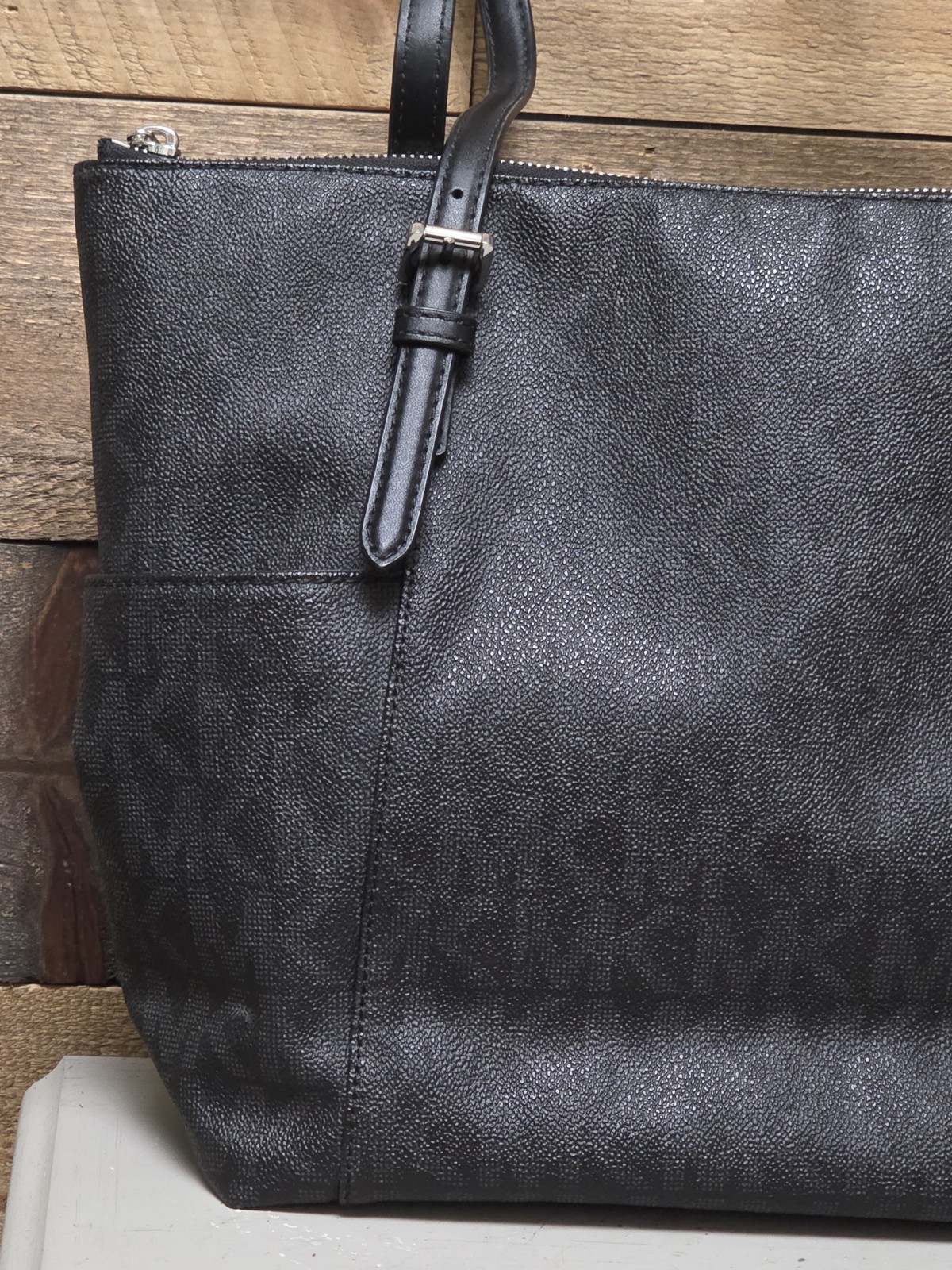 Michael Kors Jet Set Black Tote Bag Purse Tote Women’s Bag