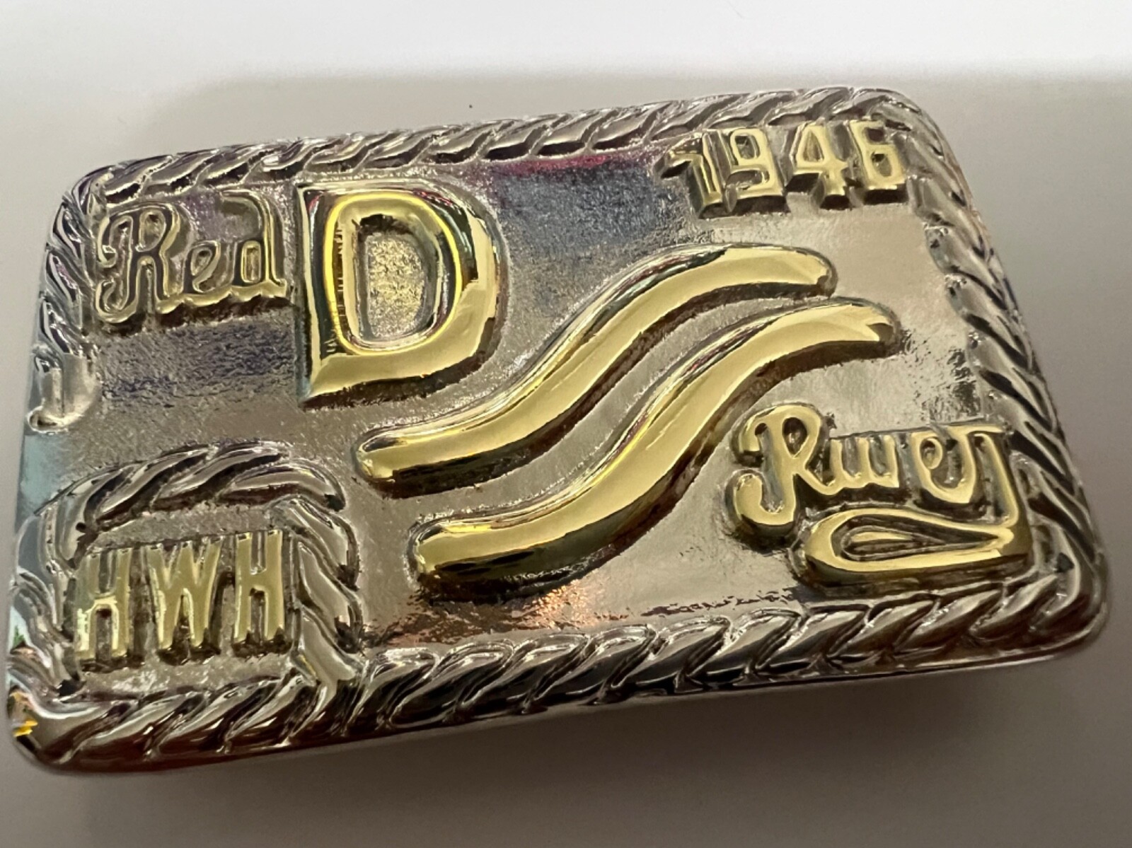 John Wayne Gold/Nickel Red River D Belt Buckle 1946 Movie Westerns Howard Hawks