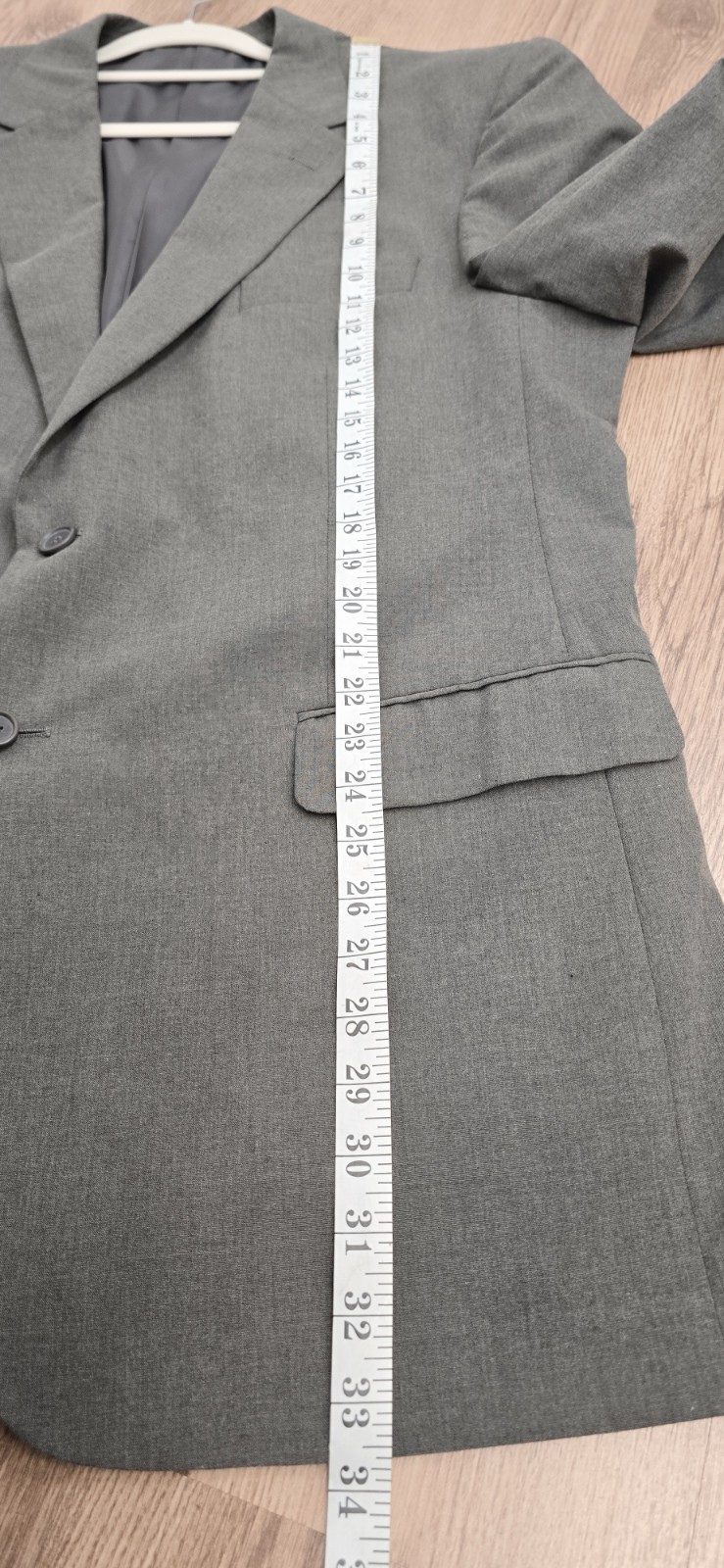 M&S Tailoring Single Breasted Jacket ‘Beige’ Machine Washable UK Chest 44″ Long