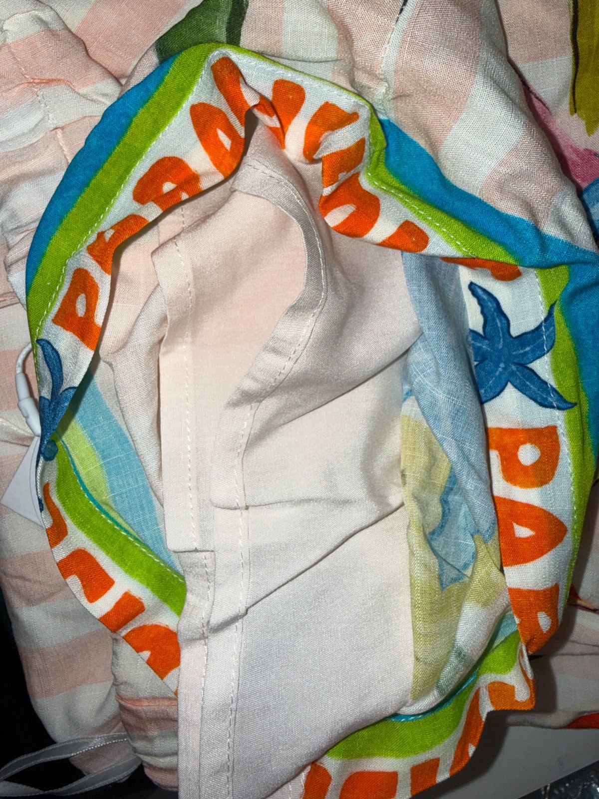 NEW WITH TAGS LADIES PAPER HEART MACAW FULLY LINED PANTS SIZE 8 – 10