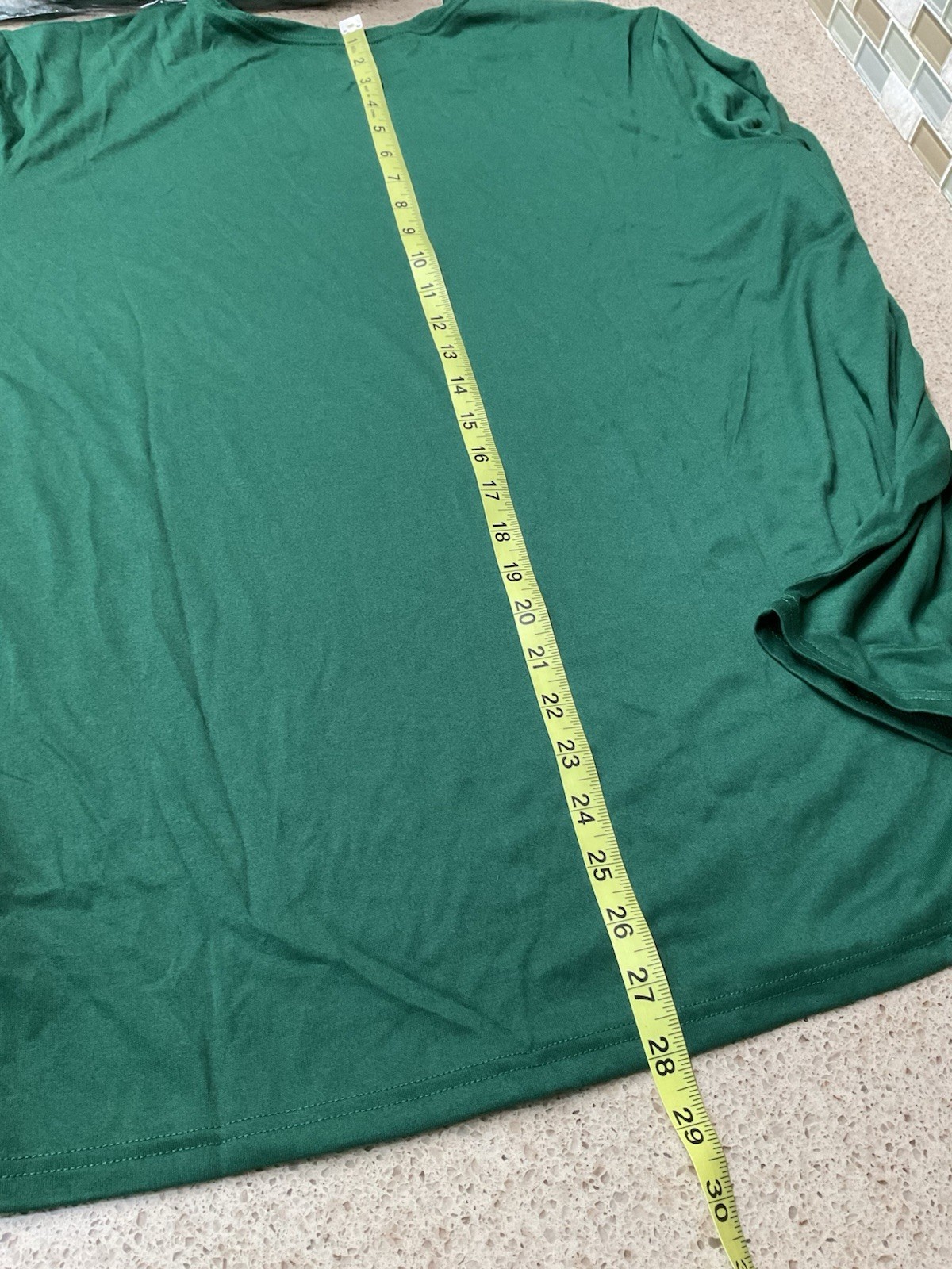 Nike Womens Nike TShirt Green Dri Fit Long Sleeve Sz XXL 48×28” New