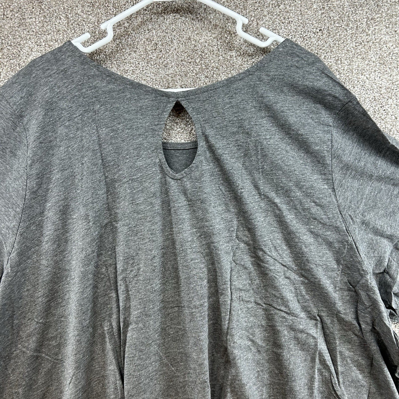 NWOT Roman’s Women’s T-Shirt Top Size 4X Gray Short Sleeve Pullover Stretch
