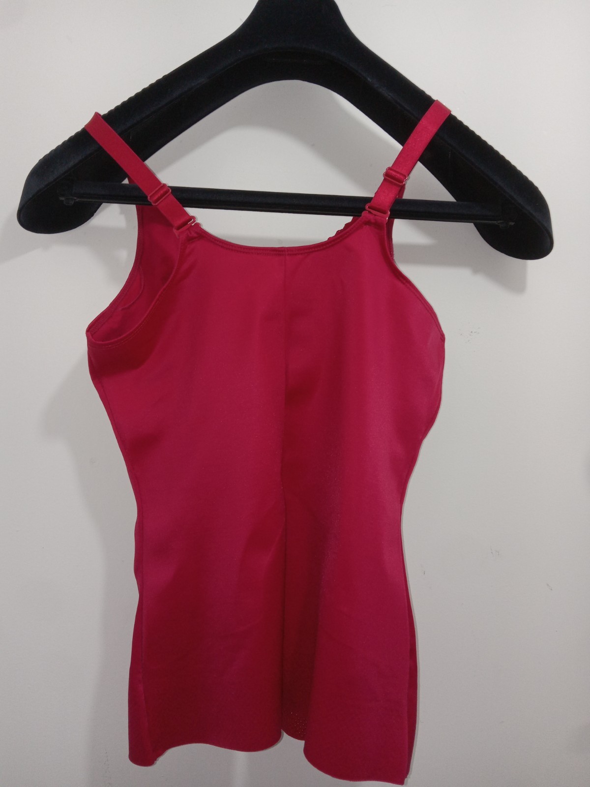 Ruby Ribbon Heritage Cami #1867 Red Sz 34 Multiway Straps Wireless SEE PHOTOS