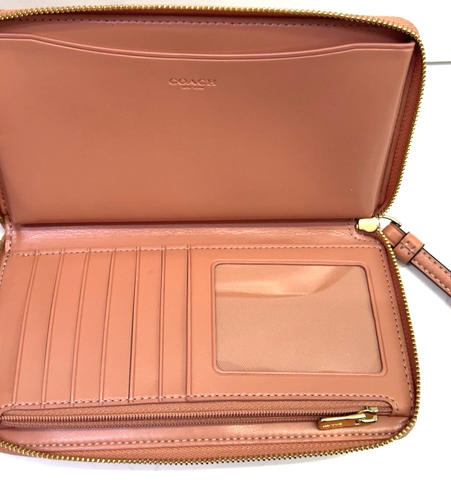 COACH Signature Rainbows Novelty Wristlet Wallet Purse Money Card Holder