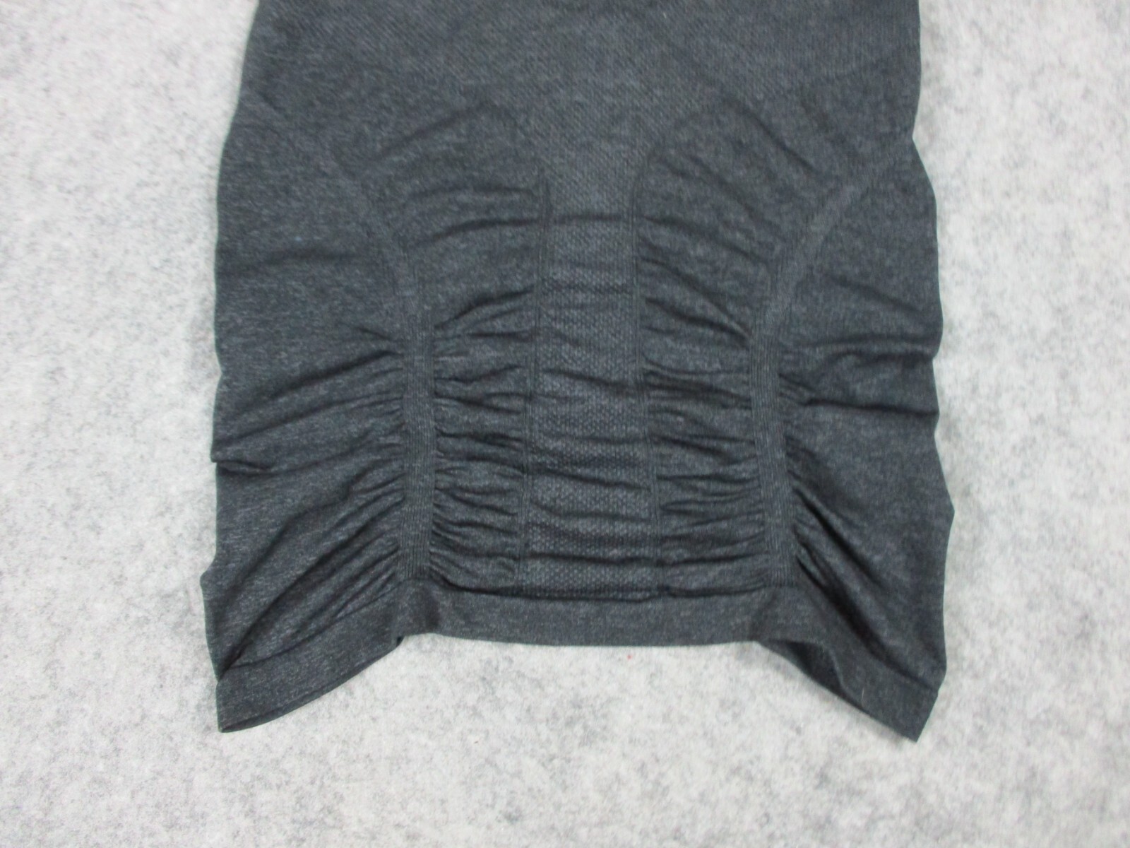 Athleta Tank Top Womens XS Gray Black heathered W29in Workout Sport Slim Ladies