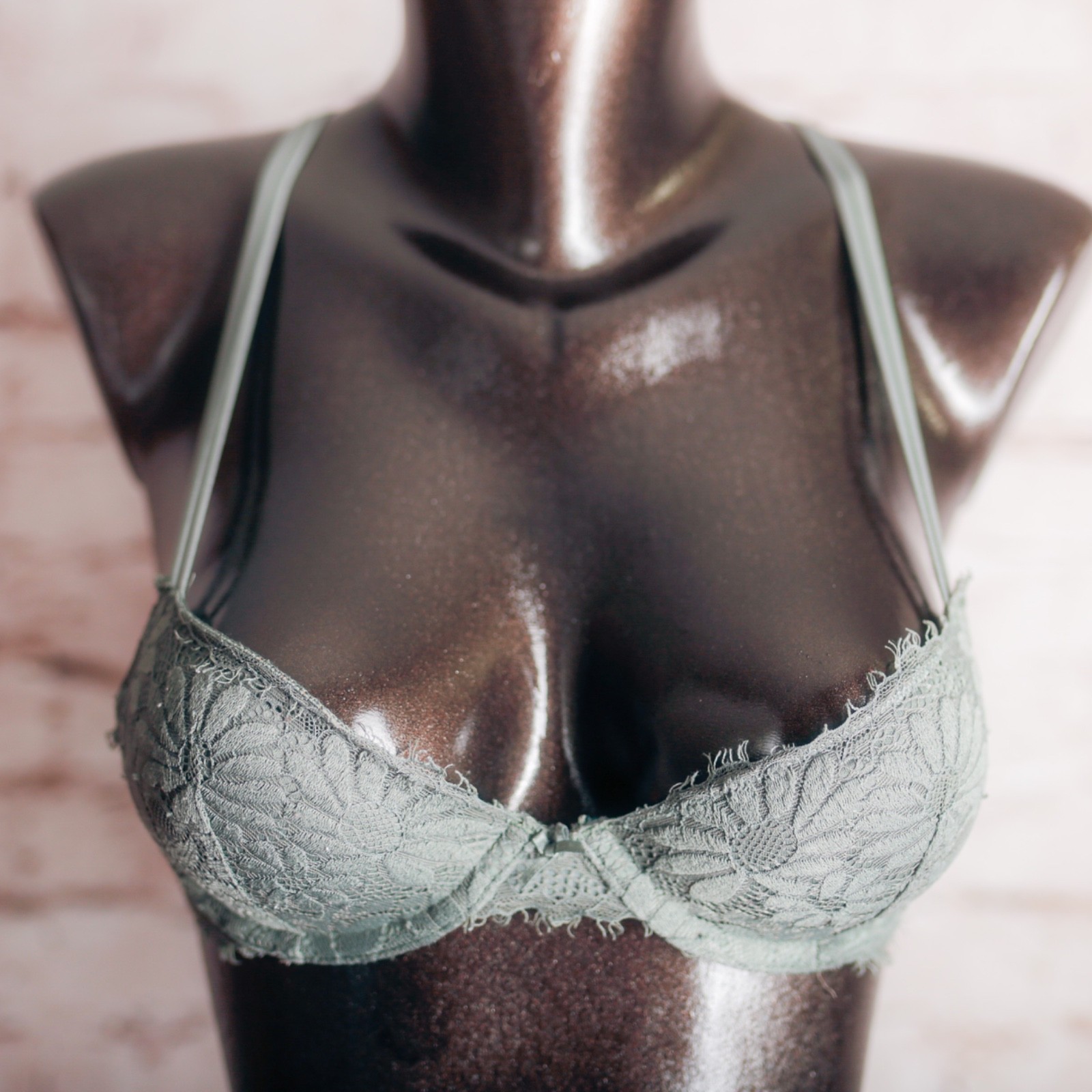 Aerie Boho Molded Lace Classic J-hook T-shirt Bra 32A Green Underwire