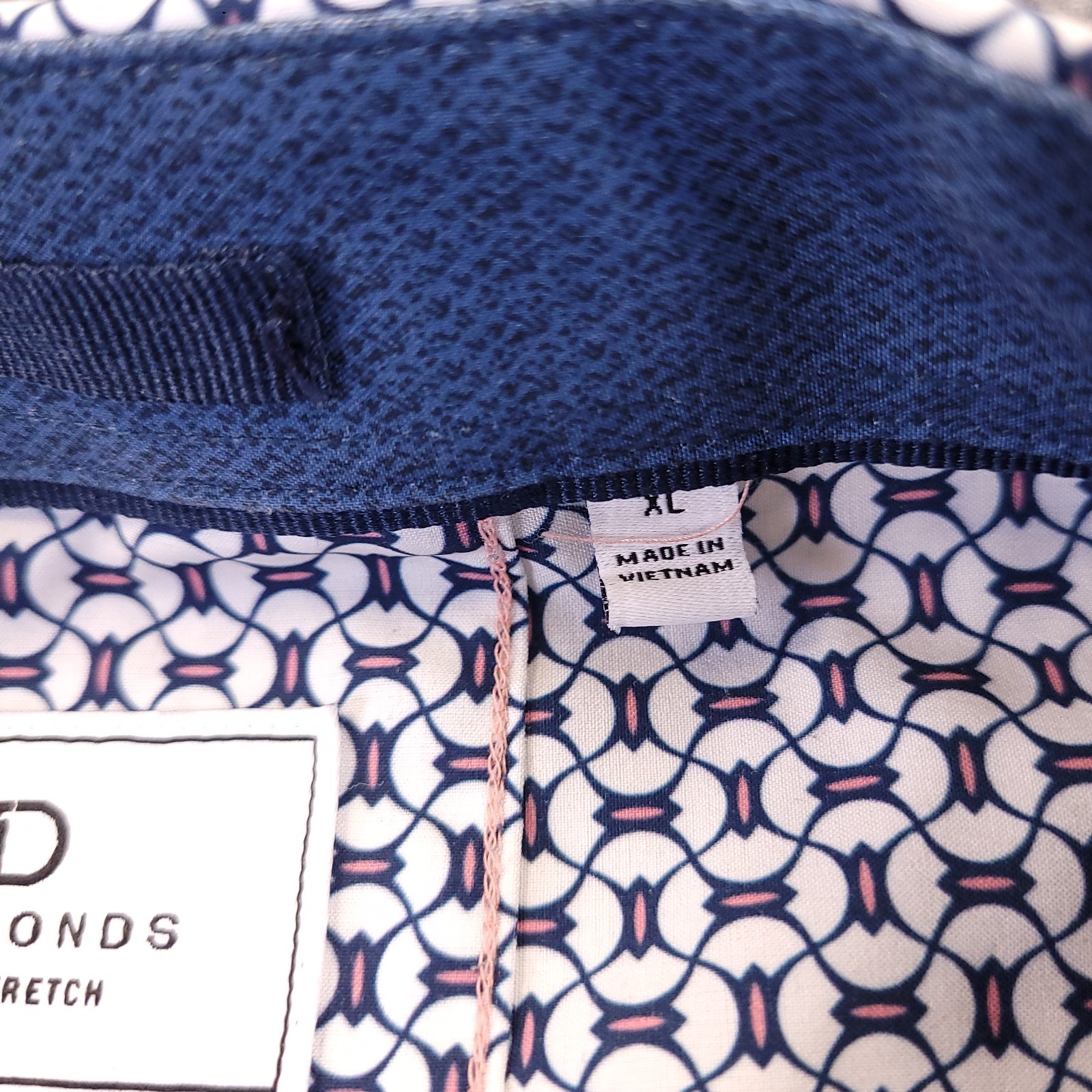 7D 7 Diamonds Halden 4 Way Stretch Woven Shirt Mens XL Abstract Geometric Spread