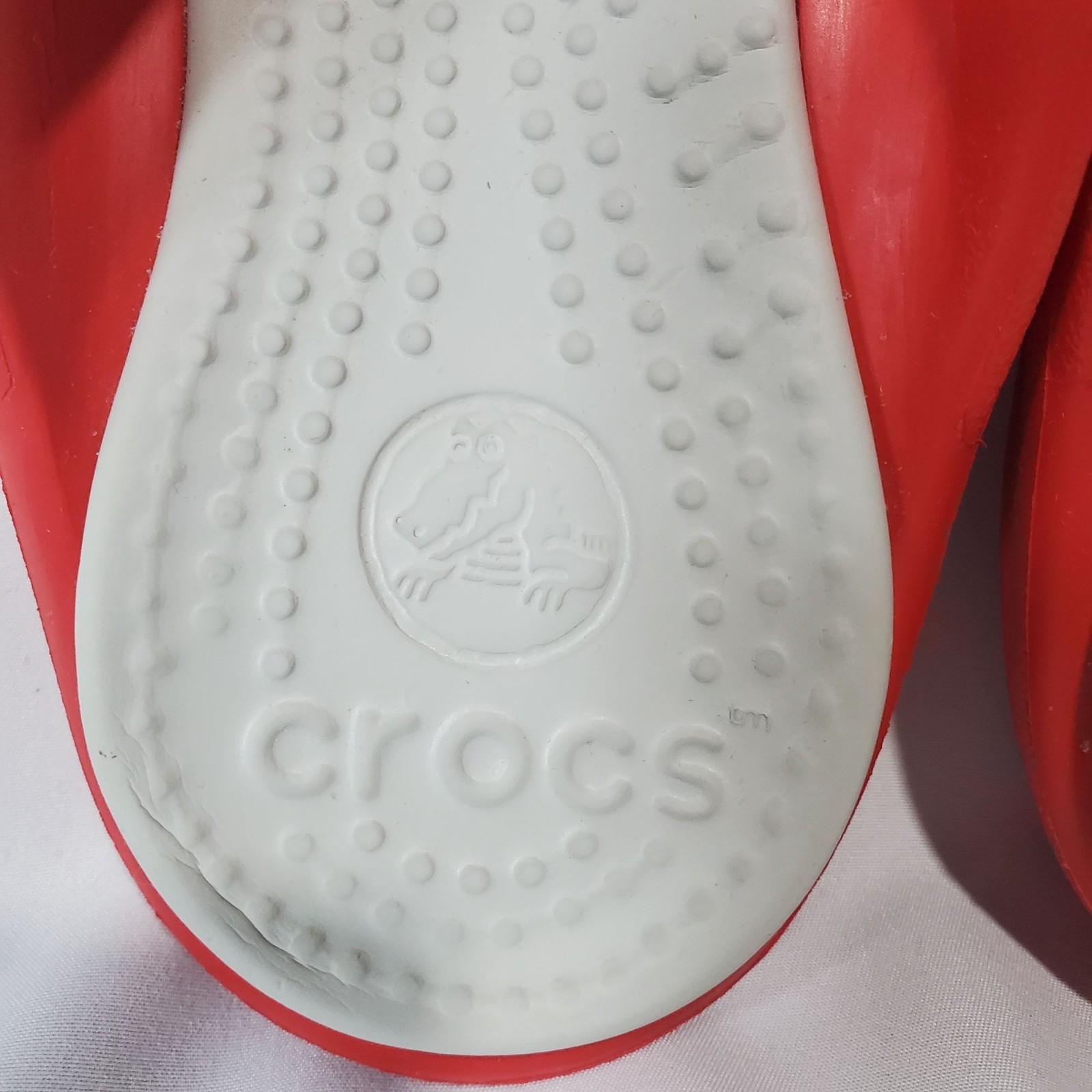 Crocs Red & White Comfort Flip Flop Sandals Size W8 M6 Durable Comfort Thongs