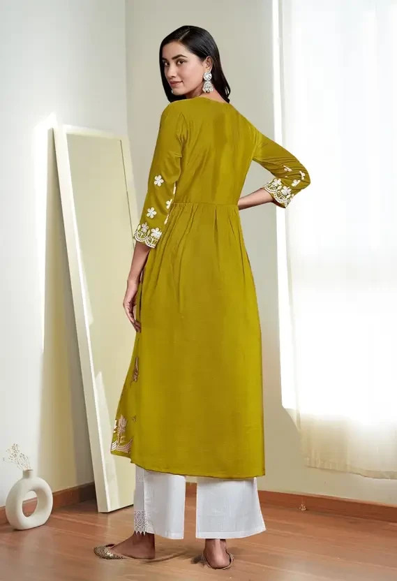 Women Silk Blend Chikan Embroidery Top Kurta Beautiful Party Wear Kurti Dress