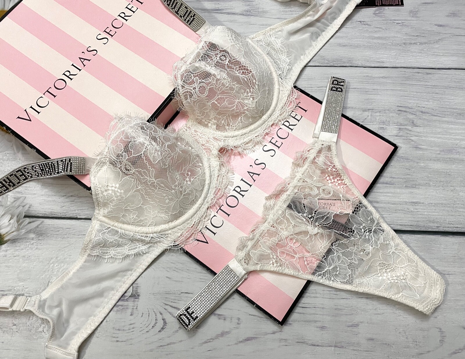 Victoria’s Secret Wicked Shine Strap Bra Thong Set Very Sexy Lace White “Bride”