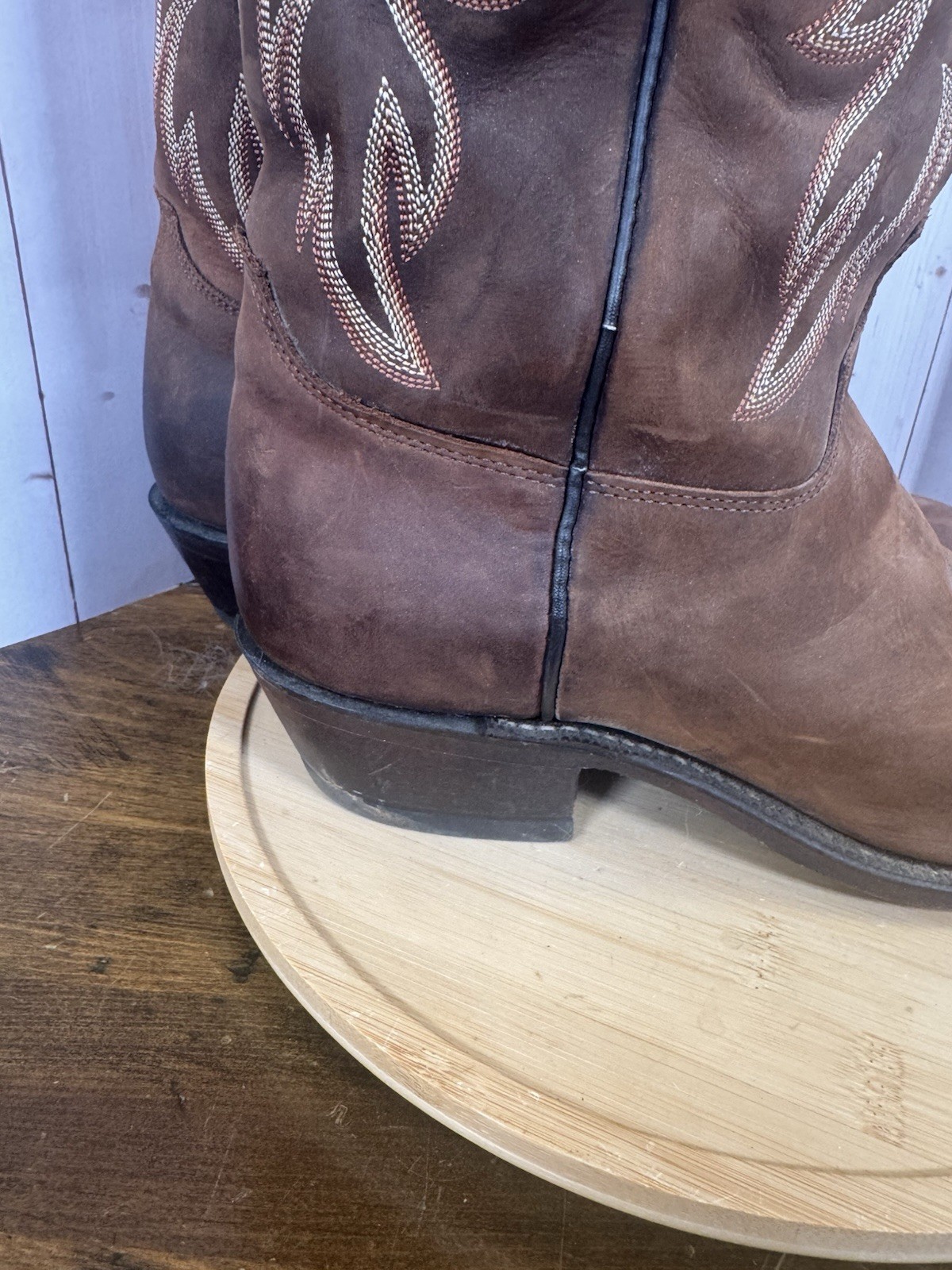 Justin 2263 Men’s Classic Western Boot with Bay Apache Foot Size 11 D US Made